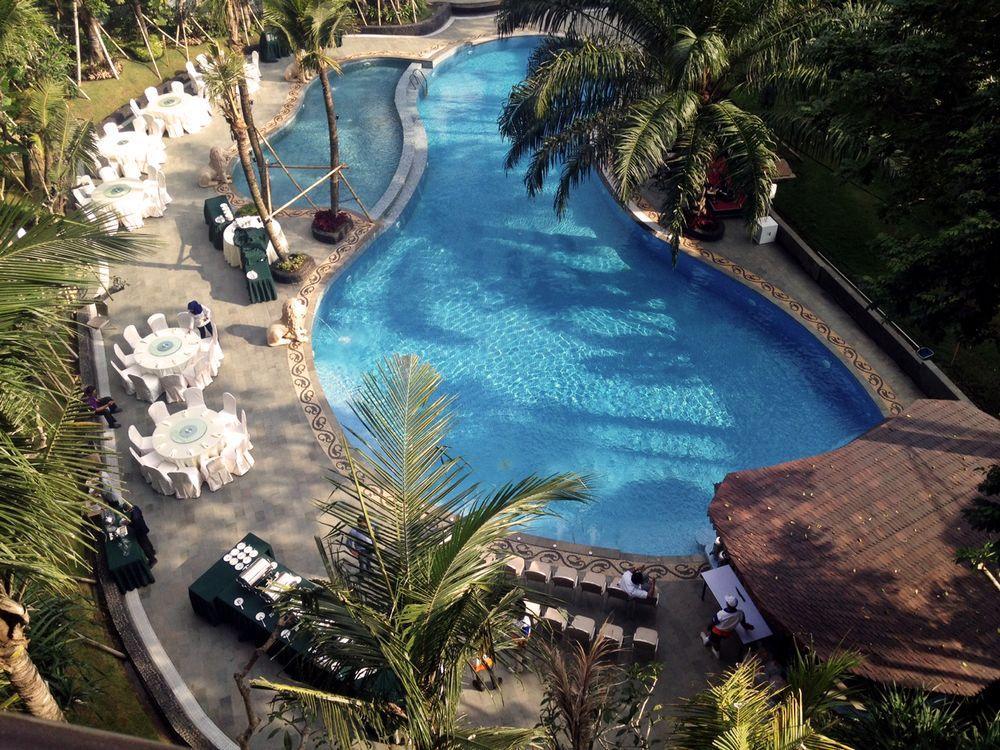 Ijen Suites Resort & Convention Malang Kültér fotó